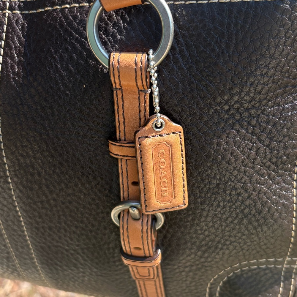 Coach Chelsea Brown Leather Tote EUC - Picture 3 of 10